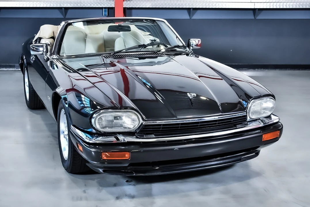 1995 Jaguar XJS Convertible - Image 4 of 30