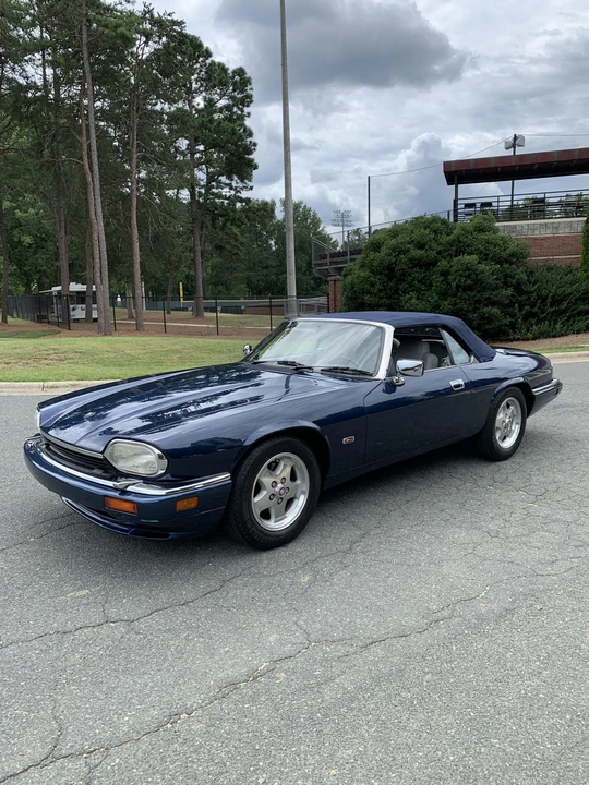 1995 Jaguar XJS Convertible - Image 2 of 31
