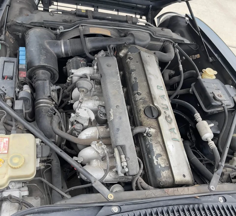 1995 Jaguar XJS Convertible - Image 8 of 16