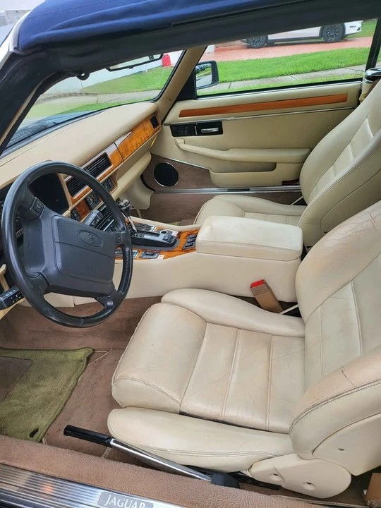 1995 Jaguar XJS Convertible - Image 9 of 13