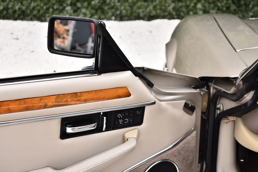 1995 Jaguar XJS Convertible - Image 14 of 30