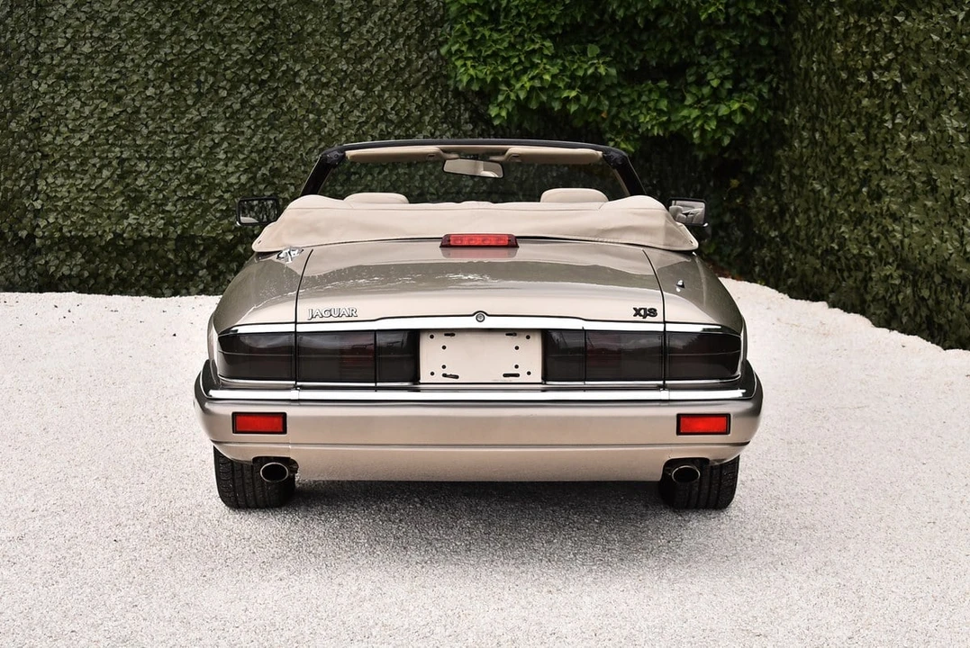 1995 Jaguar XJS Convertible - Image 7 of 30