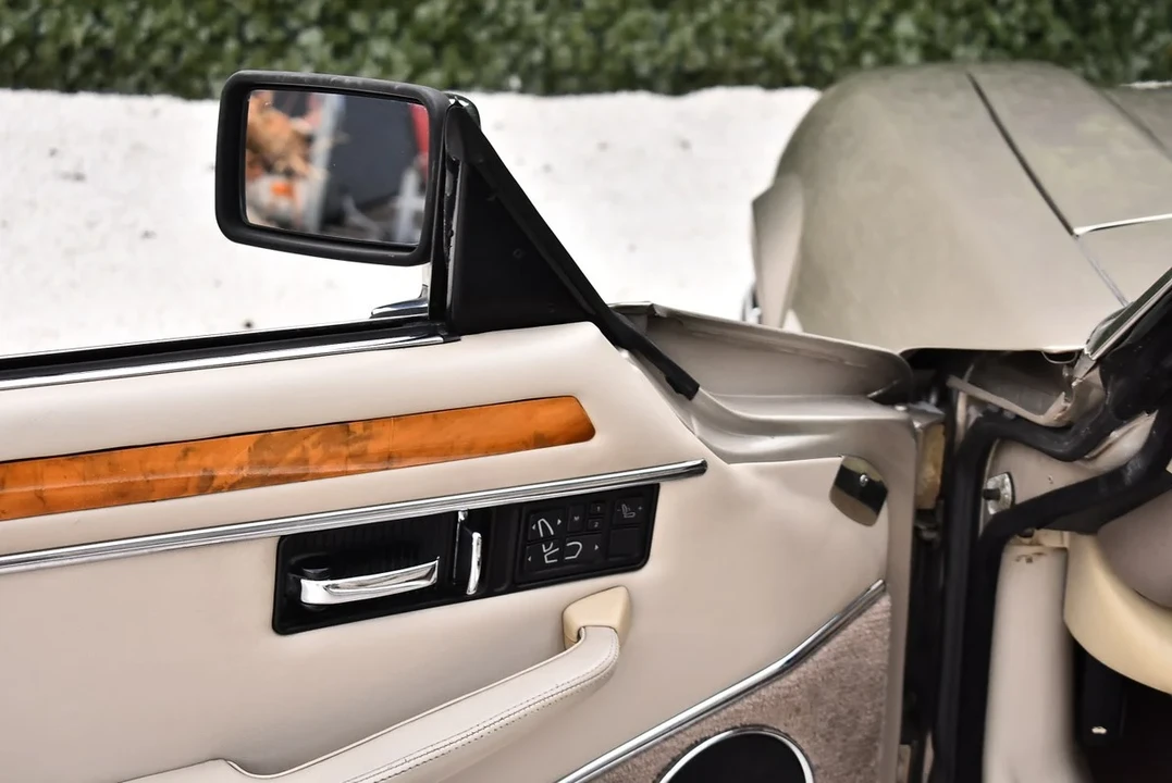 1995 Jaguar XJS Convertible - Image 14 of 31