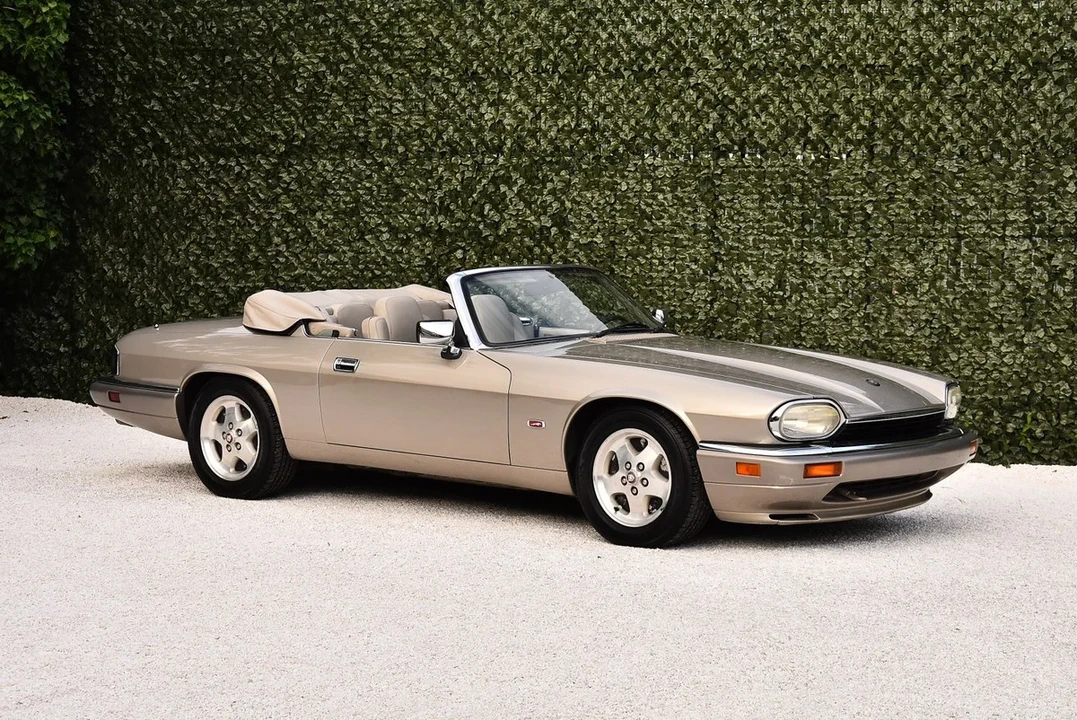 1995 Jaguar XJS Convertible - Image 5 of 31
