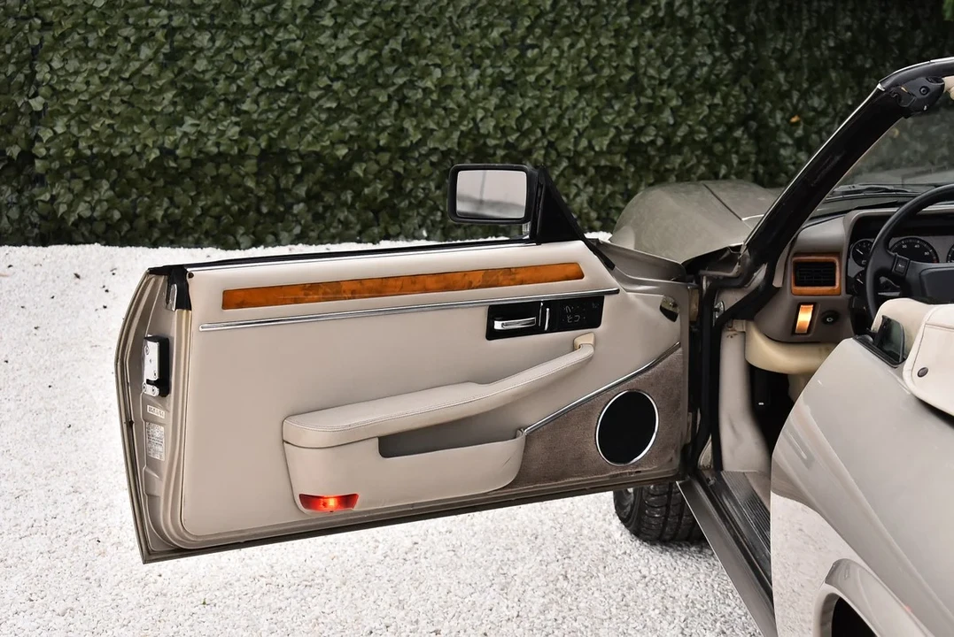 1995 Jaguar XJS Convertible - Image 13 of 31