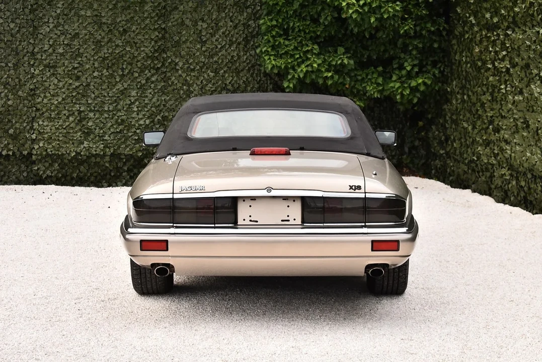 1995 Jaguar XJS Convertible - Image 11 of 31
