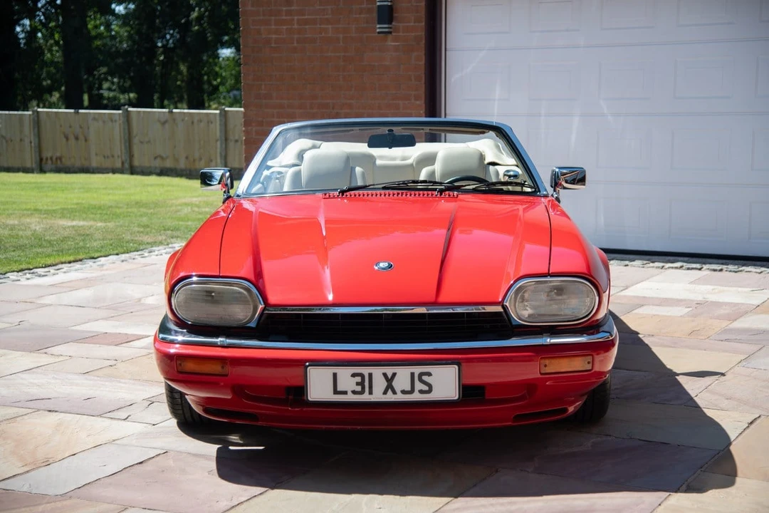 1995 Jaguar XJS Convertible - Image 10 of 30