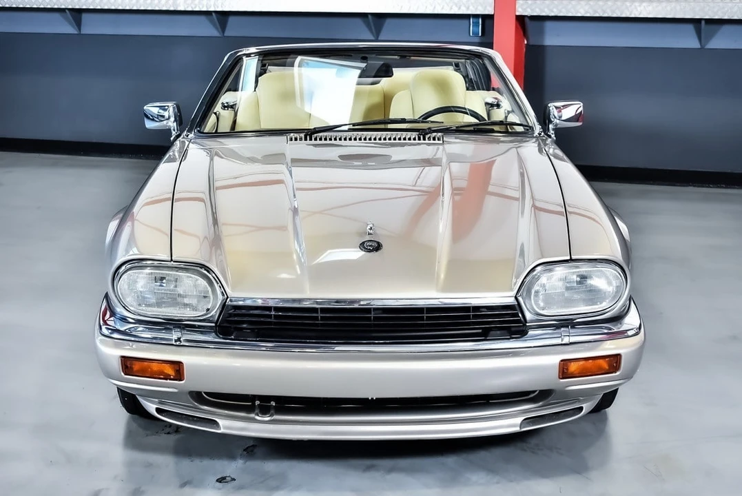 1995 Jaguar XJS Facelift AJ-16 - Image 2 of 30