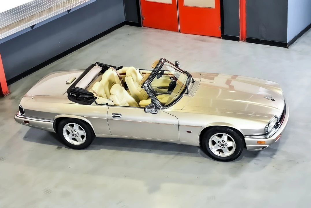 1995 Jaguar XJS Facelift AJ-16 - Image 19 of 30