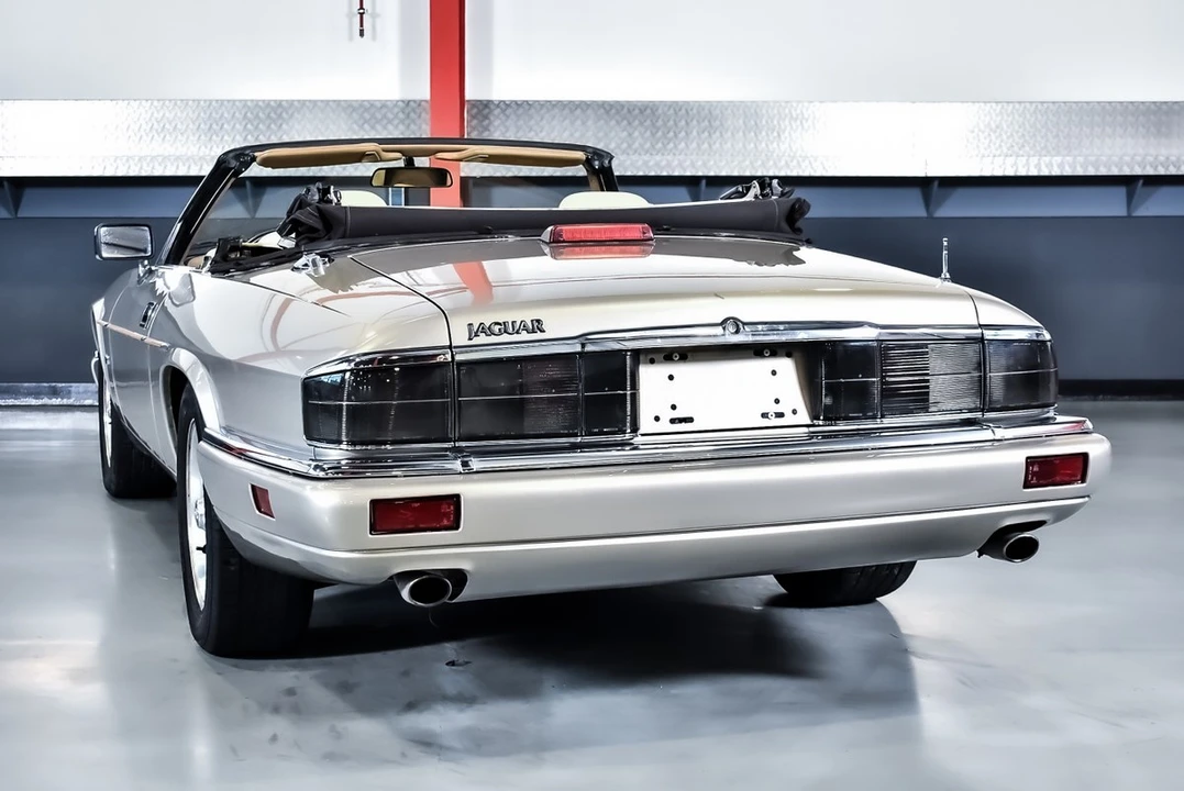 1995 Jaguar XJS Facelift AJ-16 - Image 22 of 30