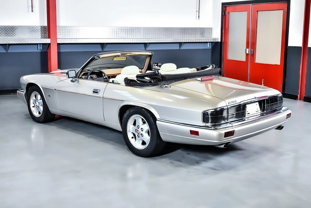 1995 Jaguar XJS Facelift AJ-16 - Image 23 of 30