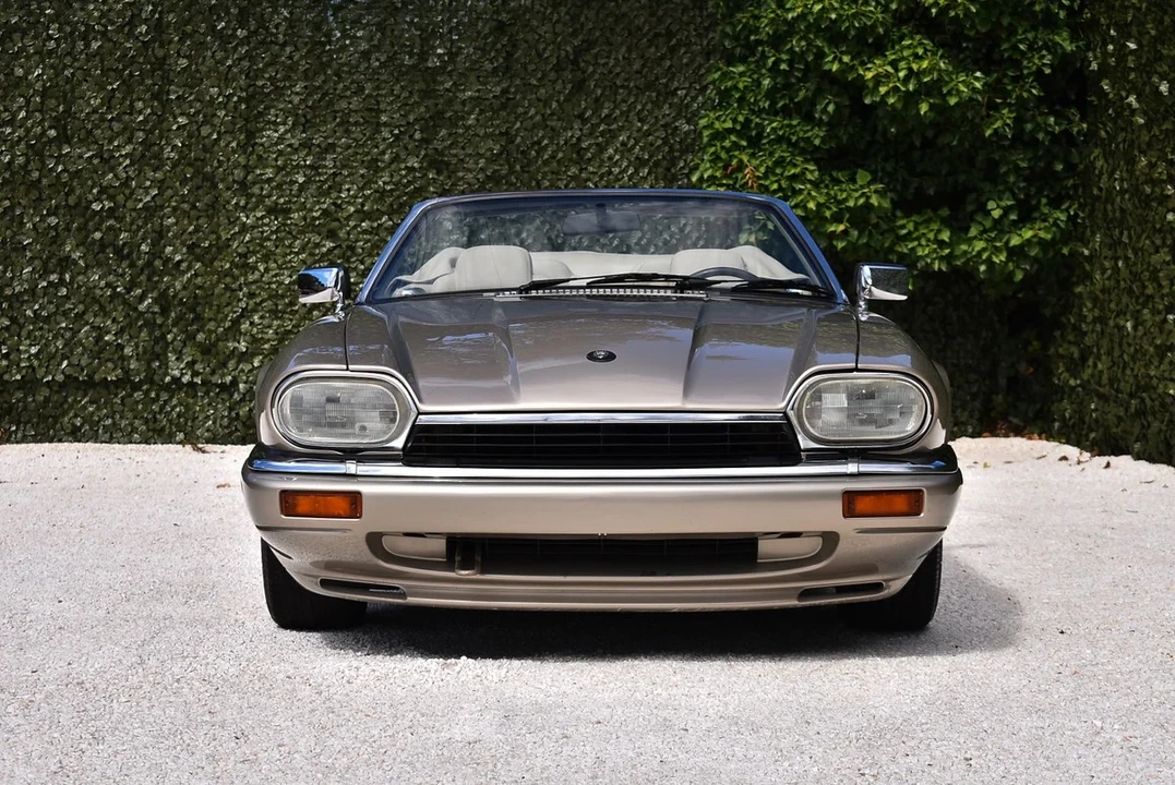 1995 Jaguar XJS Convertible - Image 3 of 30