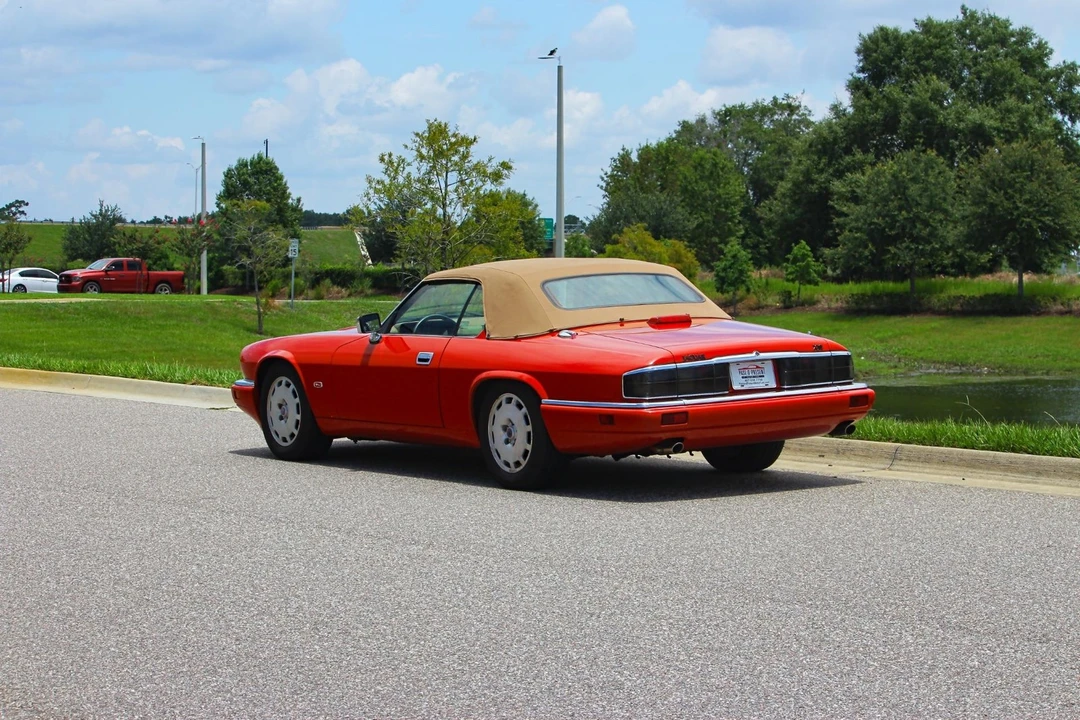 1995 Jaguar XJS Convertible - Image 29 of 31