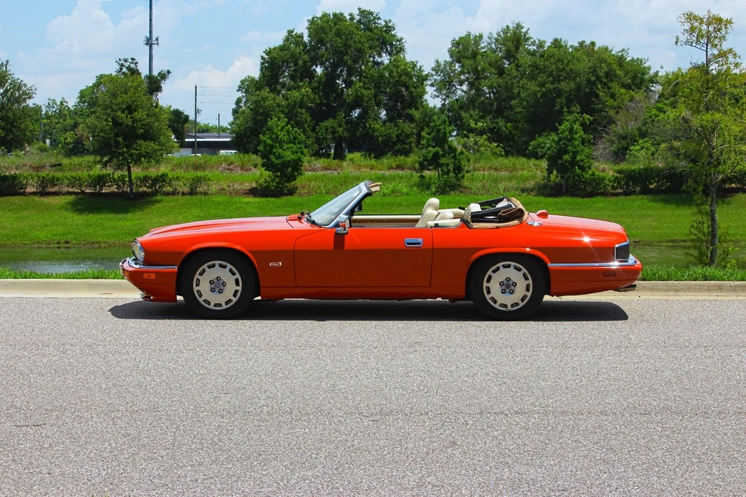 1995 Jaguar XJS Convertible - Image 5 of 31