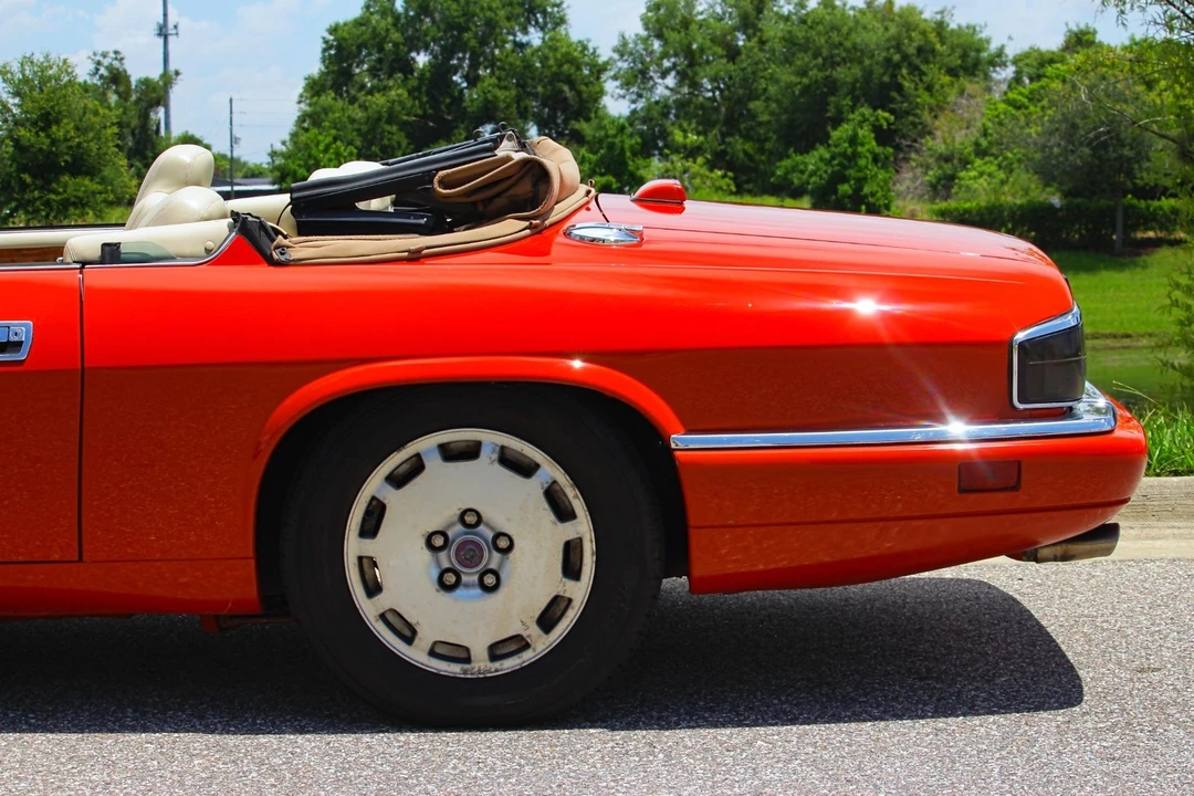 1995 Jaguar XJS Convertible - Image 17 of 31