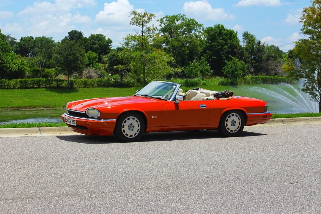1995 Jaguar XJS Convertible - Image 4 of 31