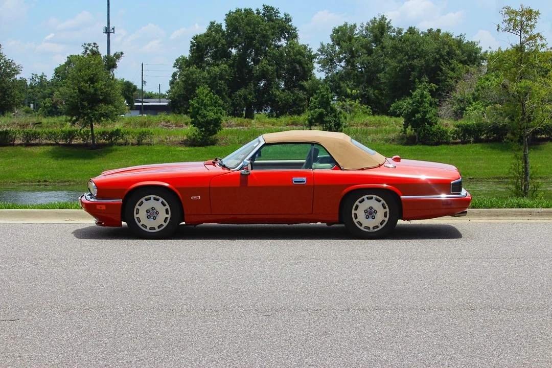 1995 Jaguar XJS Convertible - Image 28 of 31