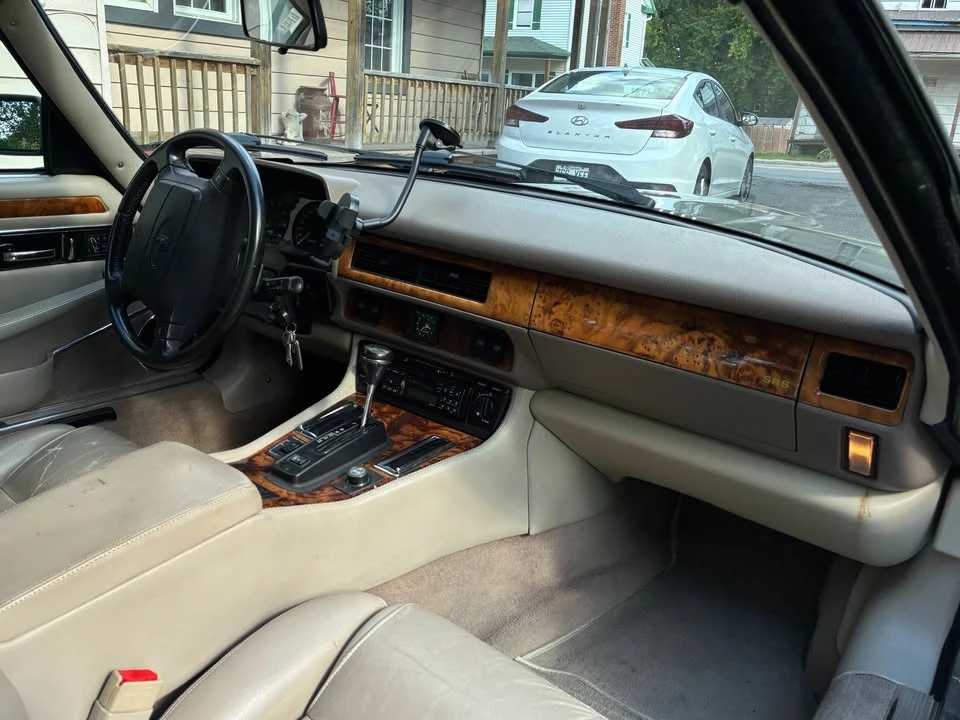 1995 Jaguar XJS Convertible - Image 12 of 18