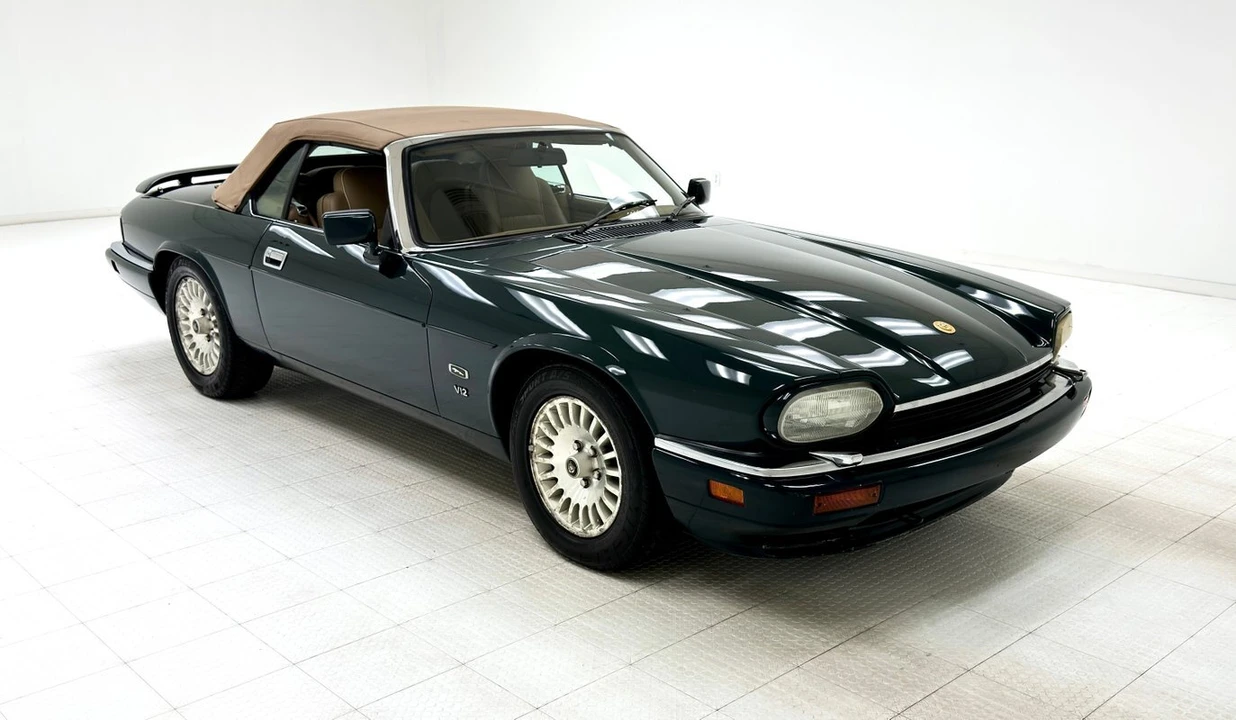 1995 Jaguar XJS Convertible - Image 10 of 12