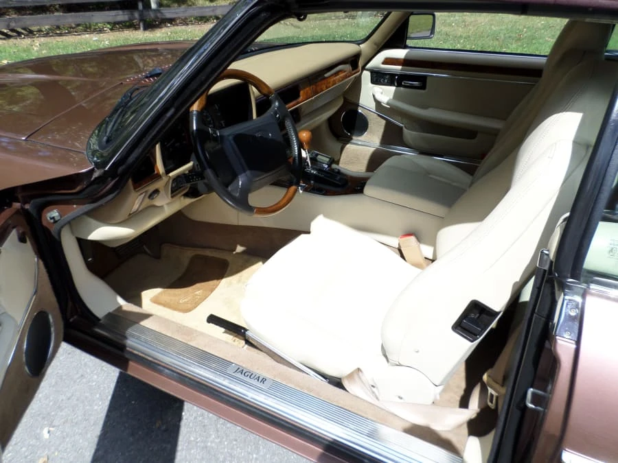 1995 Jaguar XJS Convertible - Image 12 of 17