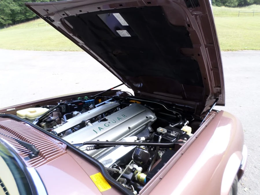 1995 Jaguar XJS Convertible - Image 17 of 17