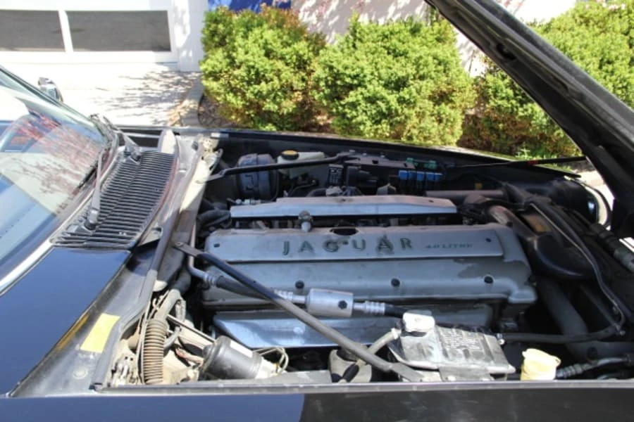 1995 Jaguar XJS Convertible - Image 7 of 9