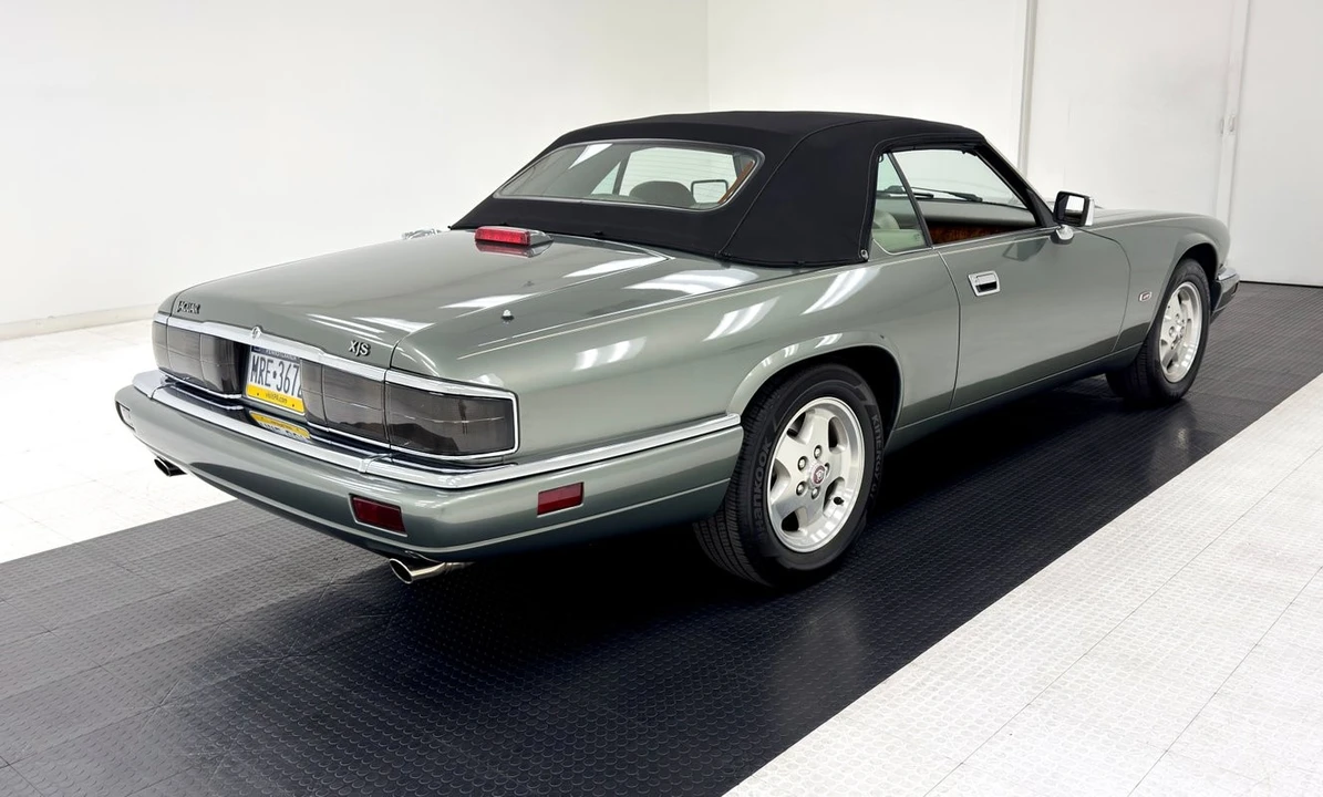 1995 Jaguar XJS Convertible - Image 8 of 12