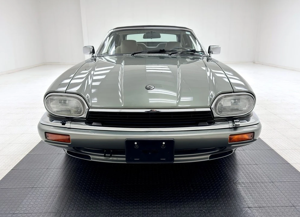 1995 Jaguar XJS Convertible - Image 11 of 12
