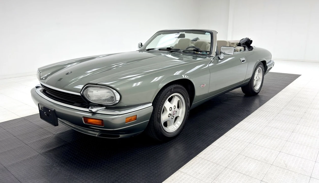 1995 Jaguar XJS Convertible - Image 2 of 21