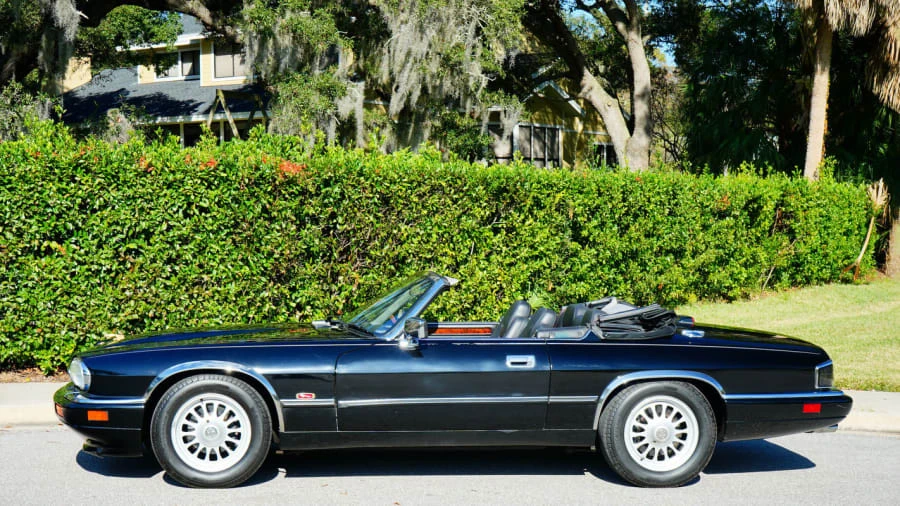 1995 Jaguar XJS Convertible - Image 2 of 17