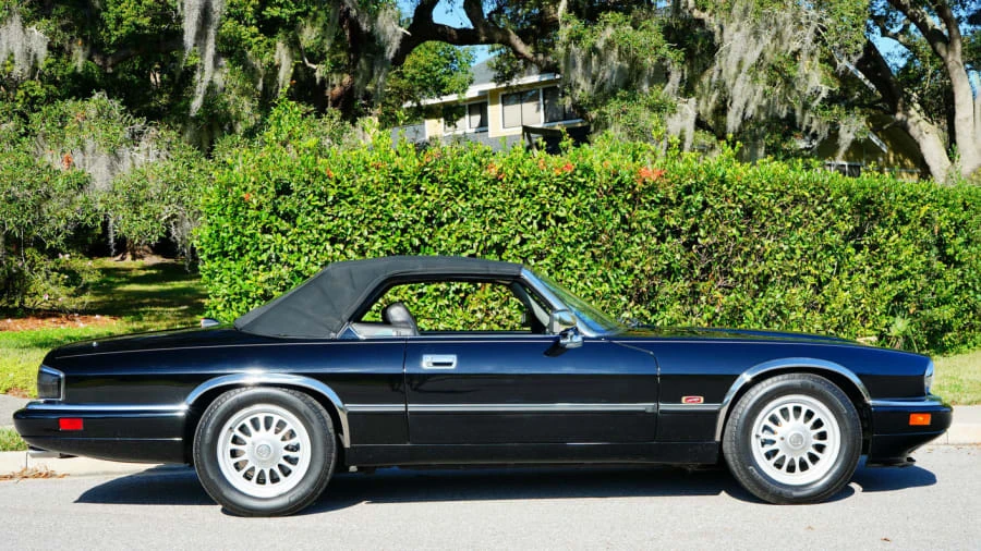 1995 Jaguar XJS Convertible - Image 4 of 17