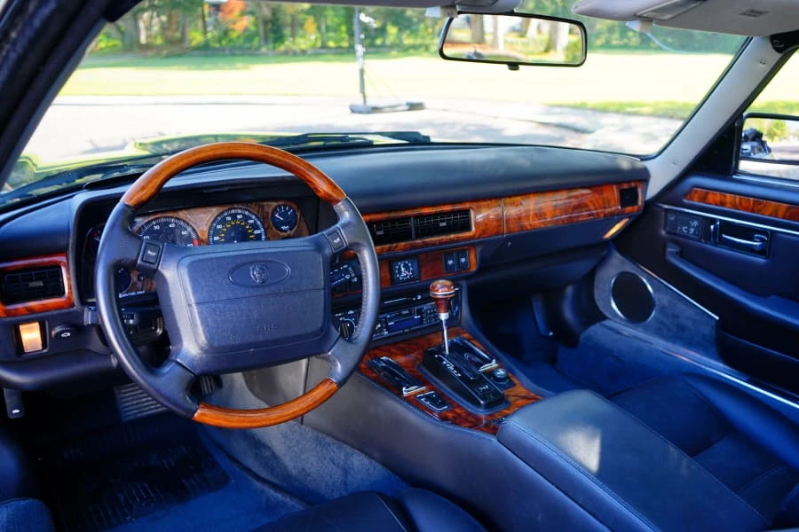 1995 Jaguar XJS Convertible - Image 8 of 17