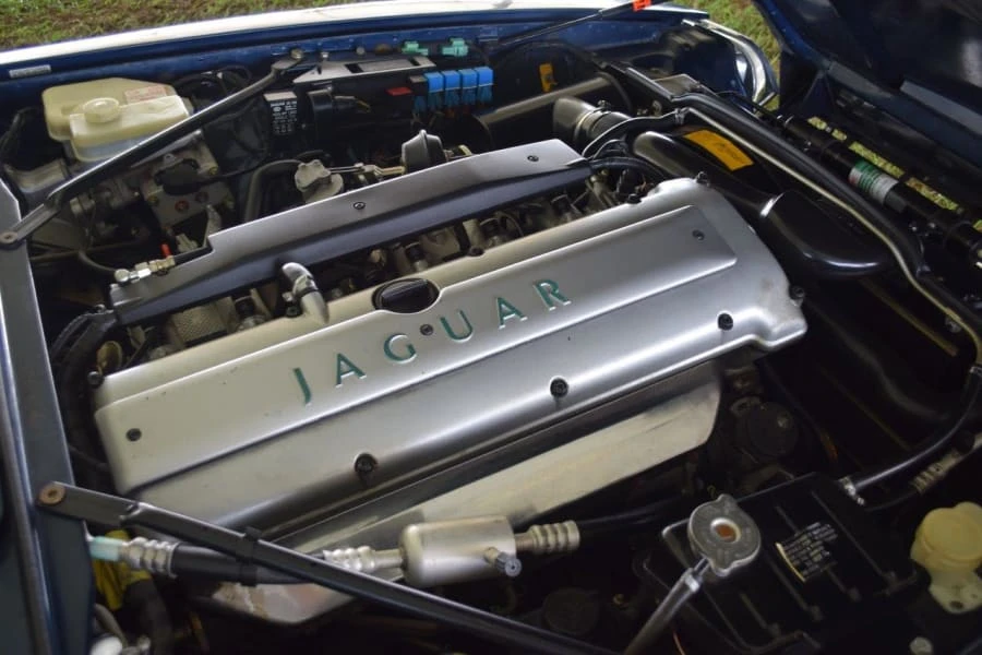 1995 Jaguar XJS Convertible - Image 6 of 8