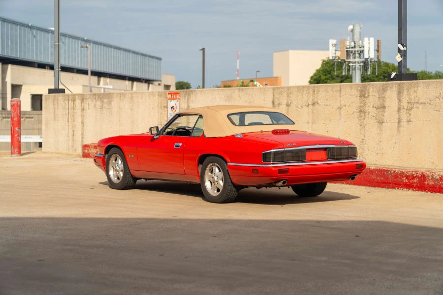 1995 Jaguar XJS Convertible - Image 5 of 17