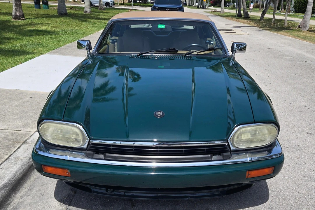 1995 Jaguar XJS Convertible - Image 2 of 31