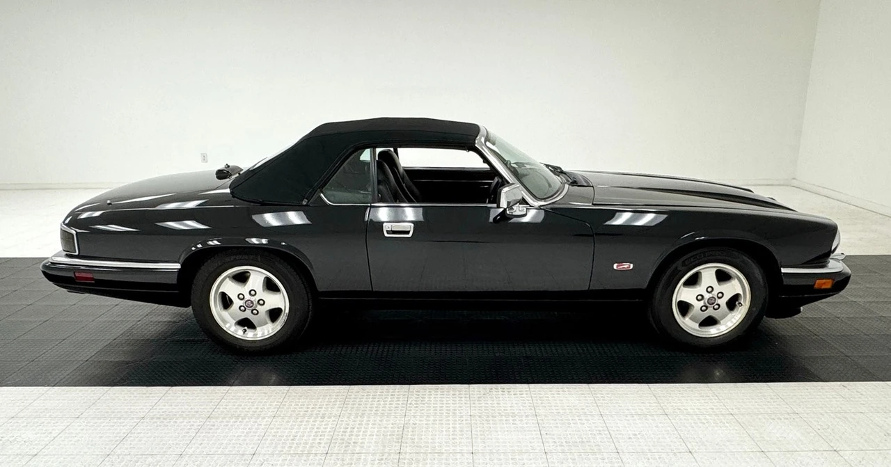 1995 Jaguar XJS Convertible - Image 9 of 12