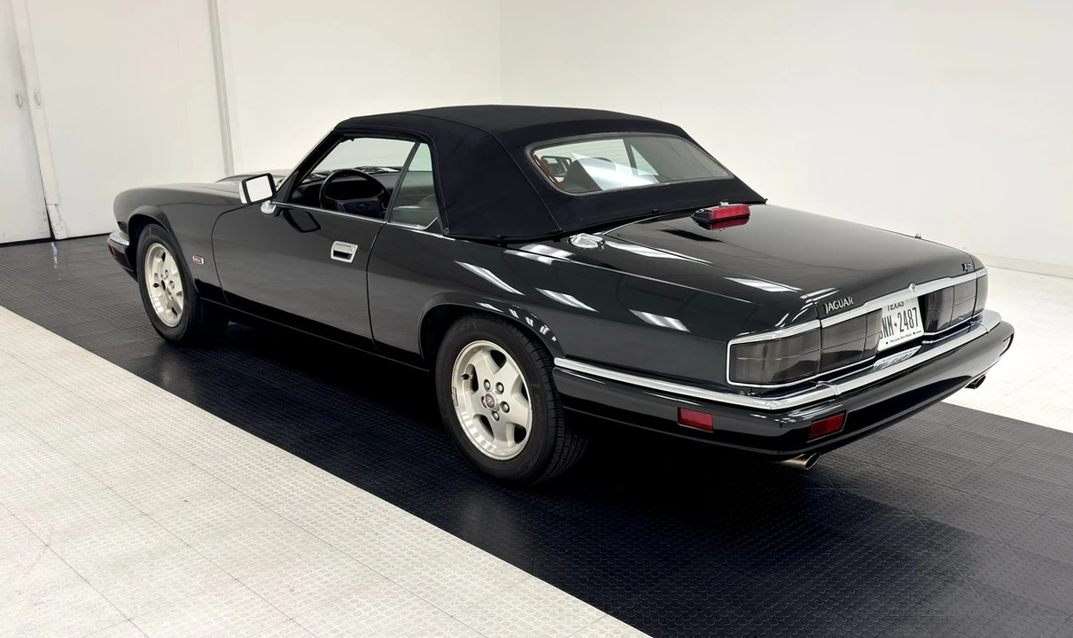 1995 Jaguar - Image 5 of 31