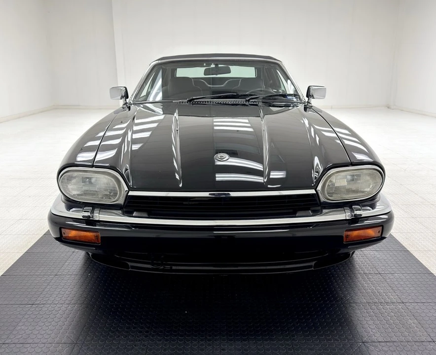 1995 Jaguar XJS Convertible - Image 11 of 21