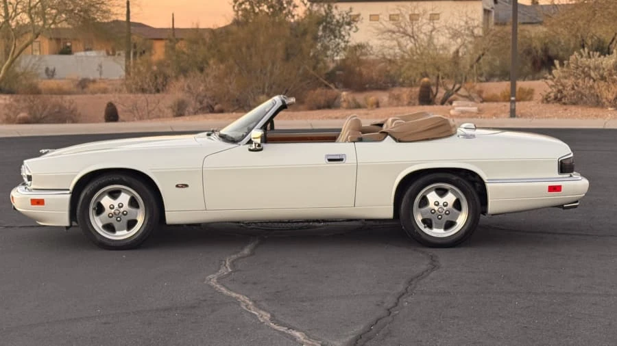 1995 Jaguar XJS Convertible - Image 2 of 21