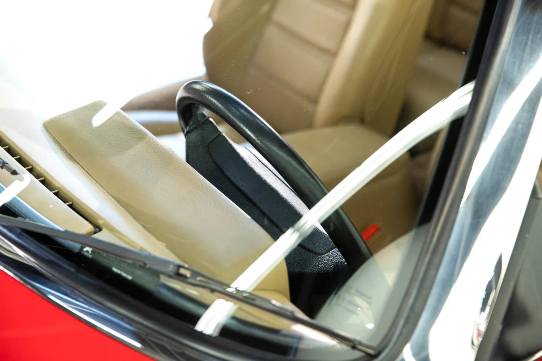 1995 Jaguar XJS Convertible - Image 27 of 31