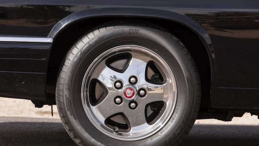 1995 Jaguar XJS Convertible - Image 31 of 31