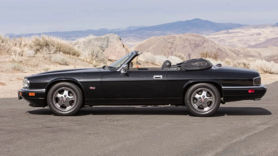 1995 Jaguar XJS Convertible - Image 2 of 31