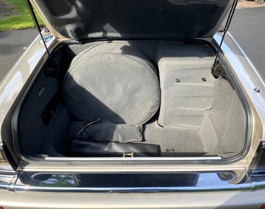 1995 Jaguar XJS Convertible - Image 19 of 20