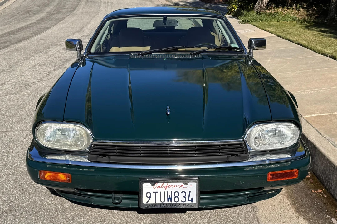 1995 Jaguar XJS - Image 2 of 31