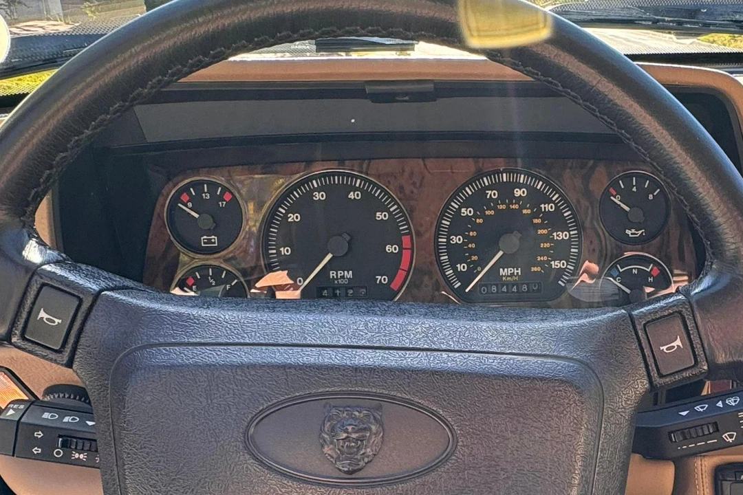 1995 Jaguar XJS - Image 19 of 31