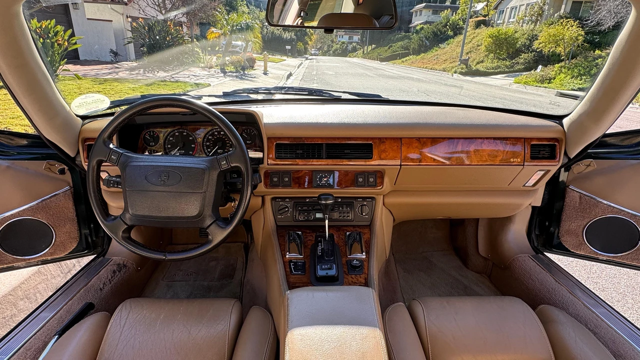 1995 Jaguar XJS - Image 28 of 31