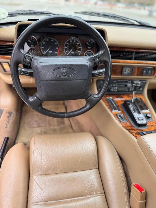 1995 Jaguar XJS - Image 29 of 31