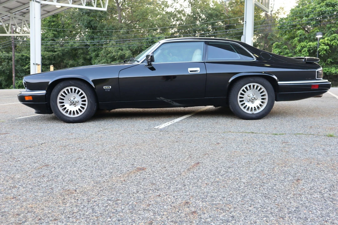 1995 Jaguar XJS Facelift V12 - Image 9 of 31