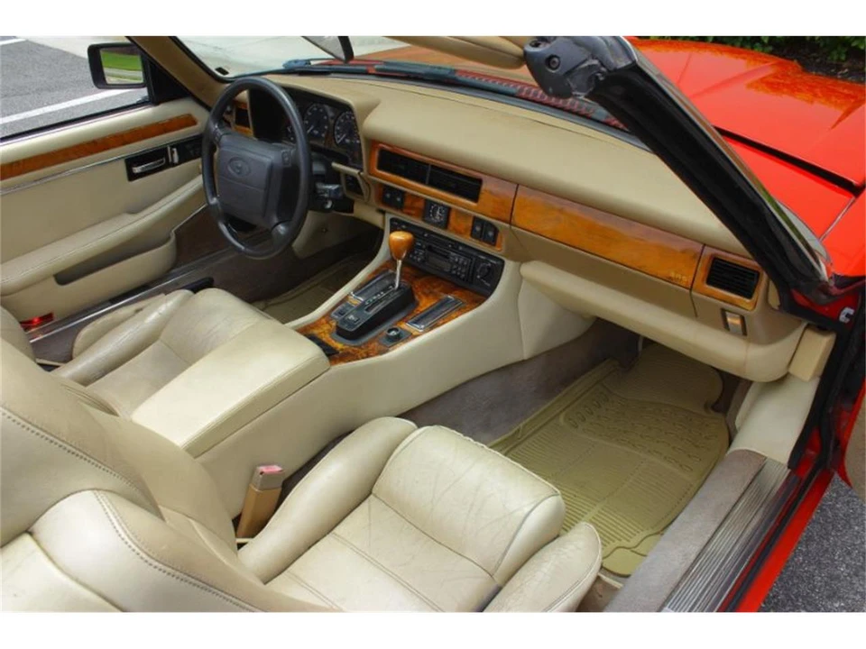 1995 Jaguar XJS - Image 10 of 13