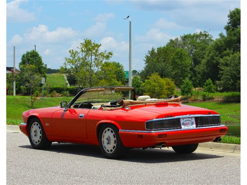 1995 Jaguar XJS - Image 4 of 13
